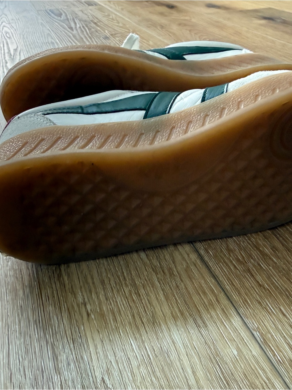 Gola White Sneakers with Green Stripes and Gum Sole - Picture 3 of 4